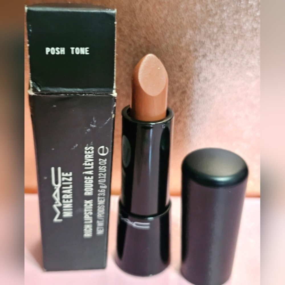 MAC Cosmetics Mineralize Lipstick - Warm Brown New In Box